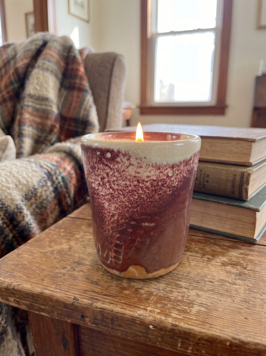 Red and White Textured, 1 Wick 7oz Soy Wax The Tides "Beachy" Fragrance, Pottery Vessel Candle