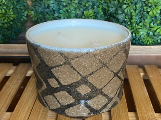 Handcrafted, Wheel-Thrown Container Candle- Large Black/Brown Vessel w Glazed Diamond Pattern- 11oz Luxury, Long-Burning Soy Wax- Phthalate Free Fragrance